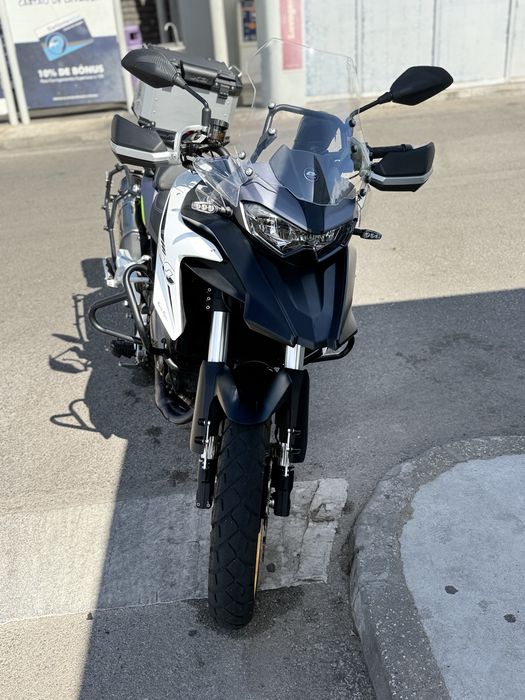 QJ motor 700cc (procuro carrinha comercial L2 media)( com garantia de fabrica ate 2030)