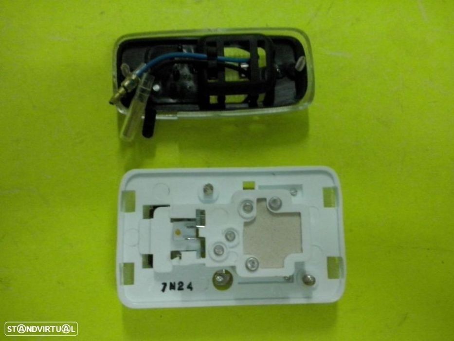 Luz de teto para Opel Campo e Nissan D21 (NOVAS)