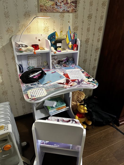 Парта дитяча від 4-10 років