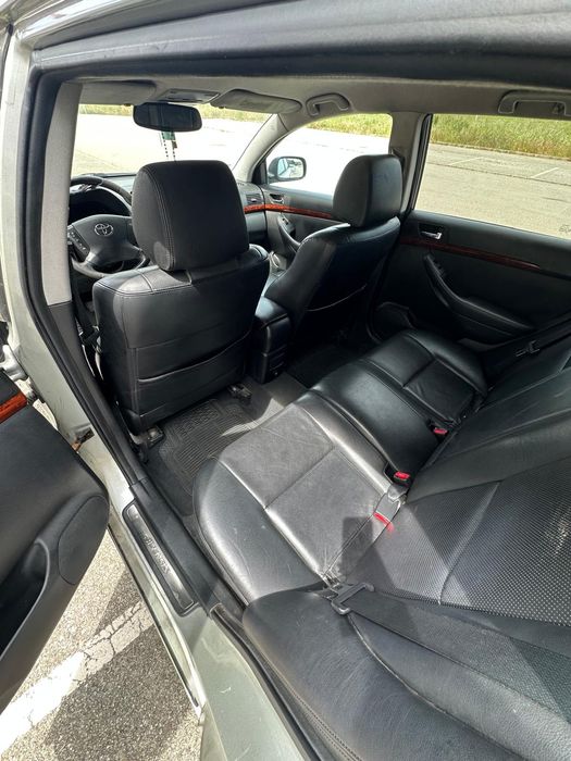 Toyota Avensis 2.0