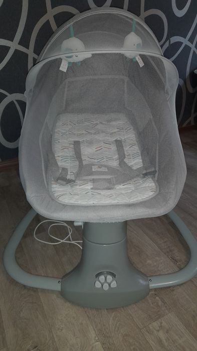 Заколисуючий центр mastela