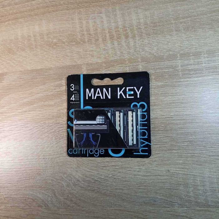 Змінні картриджі для гоління MAN KEY Hybrid 3 чоловічі, 3 леза, 4 шт