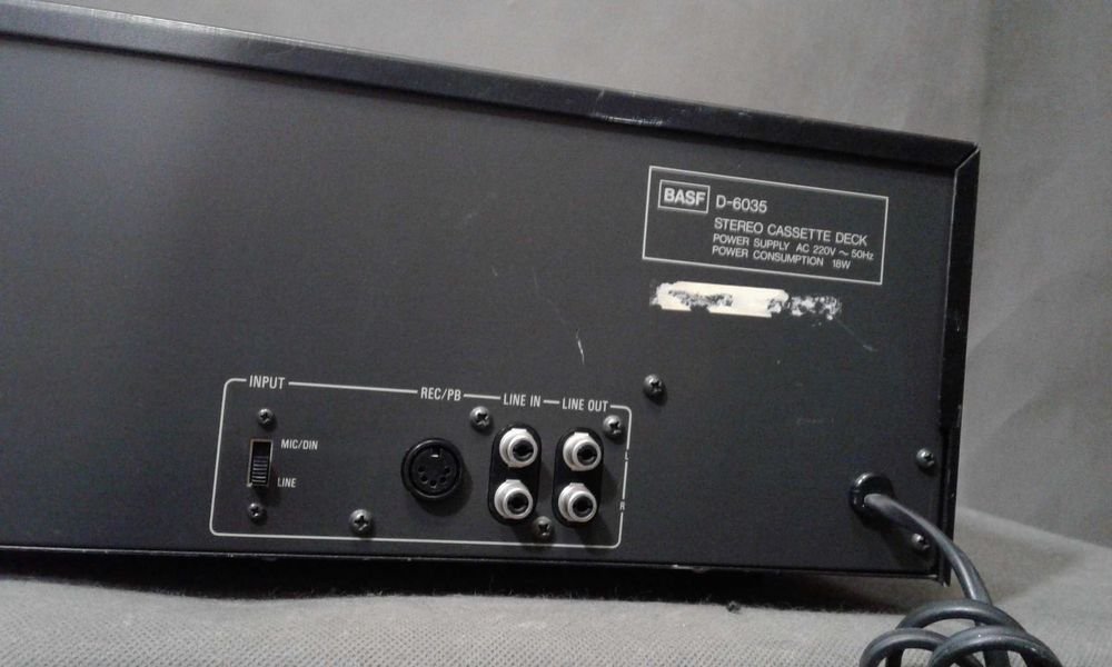 BASF D-6035 ,magnetofon kasetowy