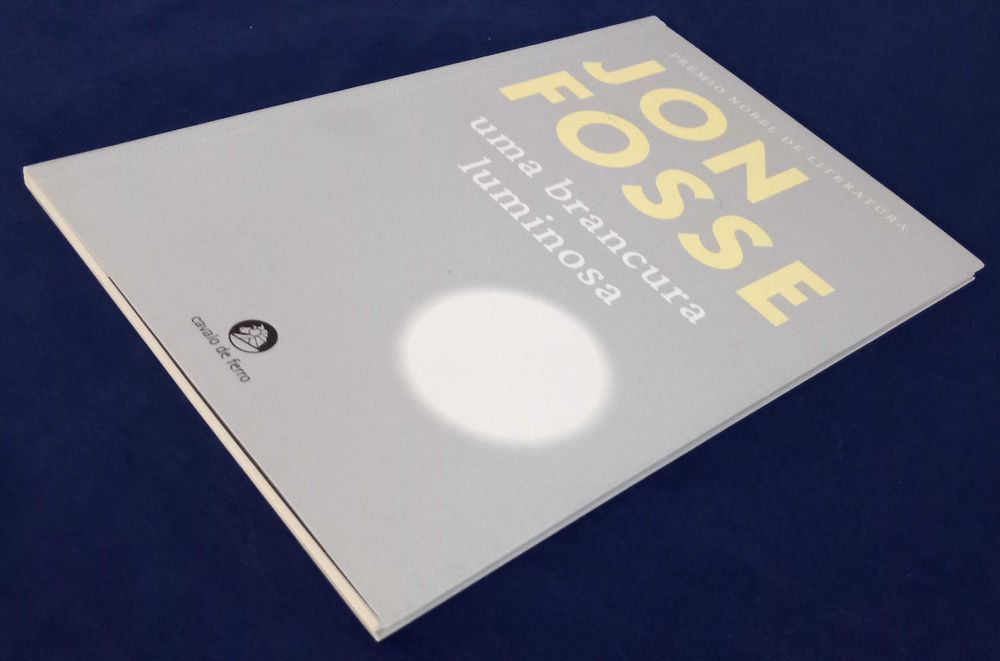 Livro Uma Brancura Luminosa de Jon Fosse [Ler+] Portes Grátis