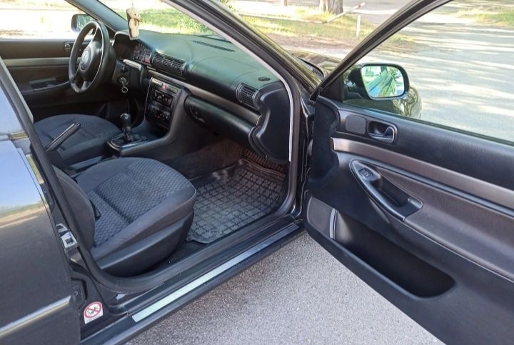 Audi A4 b5 1.6 МКПП