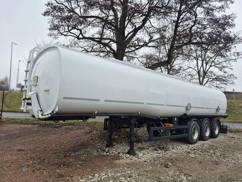 Acerbi Cysterna paliwowa 42m3 ADR 2-komorowa 2004r