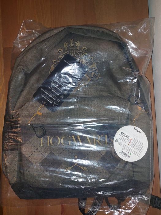 NOVA C/ ETIQUETA Mochila HOGWARTS - Harry Potter