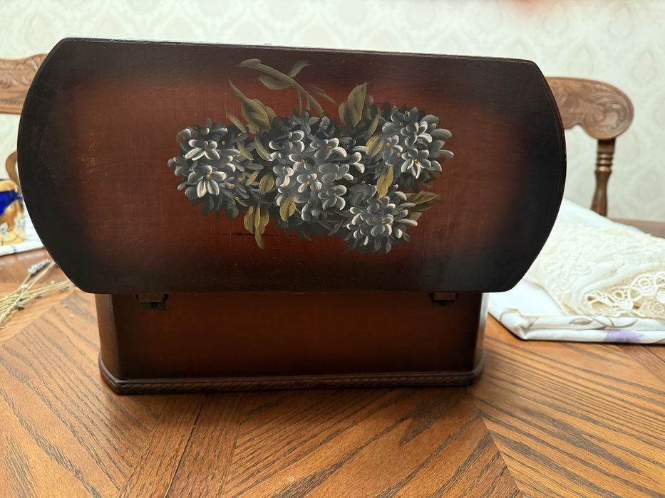 Шкатулка деревʼяна