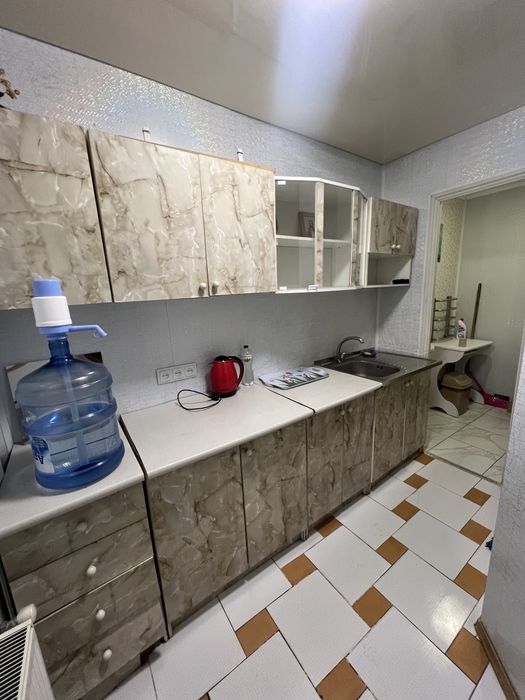 Продам коммерцию в центре города. Подвал / Тату салон