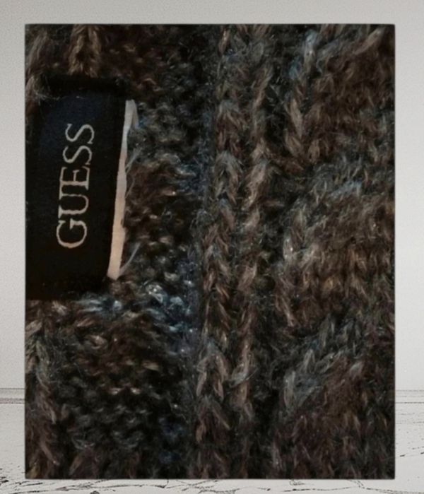 Cachecol Guess Cinzento