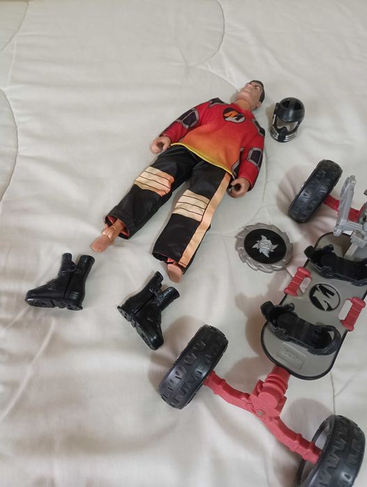 Action Man Skateboard - Brinquedo Criança