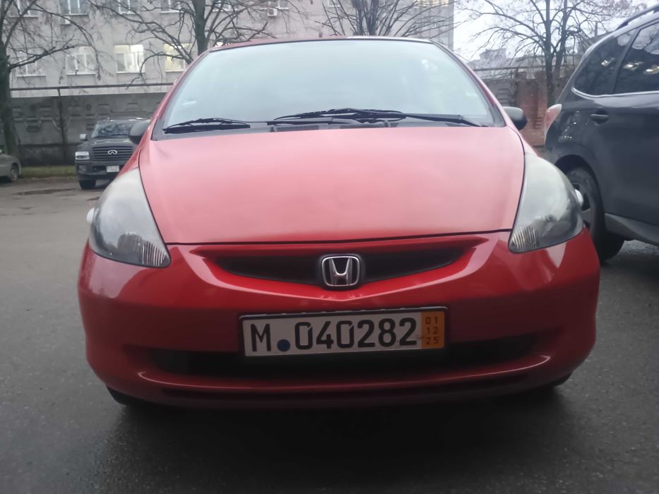 Хонда Джаз автомобіль 2004