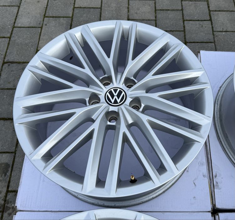 Felgi Volkswagen 18" 5x112 Golf 7 8 Arteon T-roc Touran Tiguan Passat