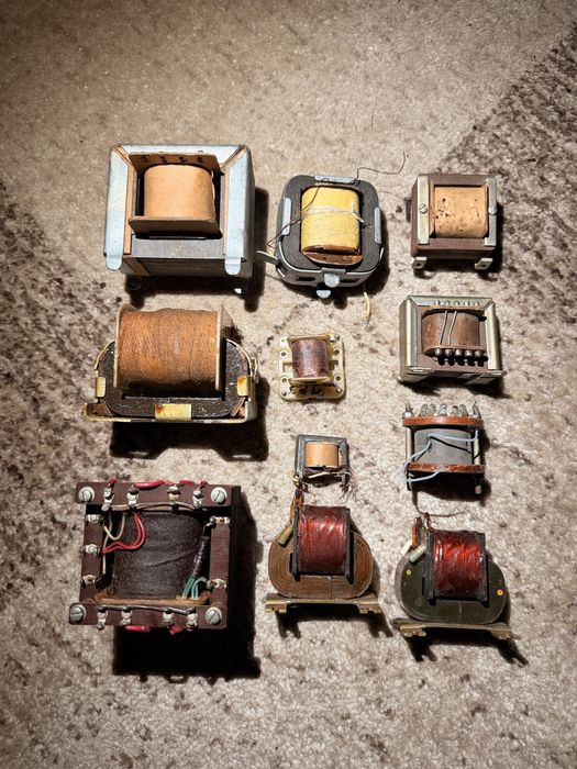 Трансформатор (перетворювач напруги)