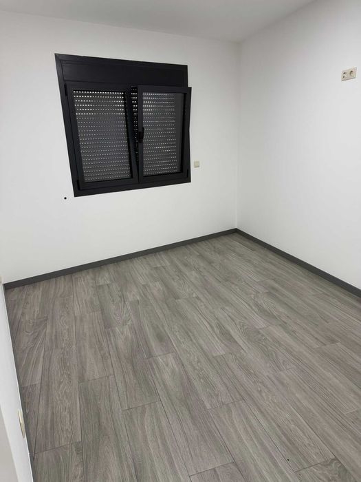 Arrenda-se T2  no centro de  Vidago