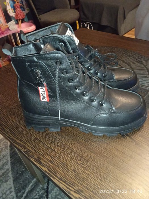 Buty zimowe rozmiar 39