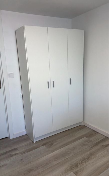 Vendo guarda roupa menos de 1 mes usado!