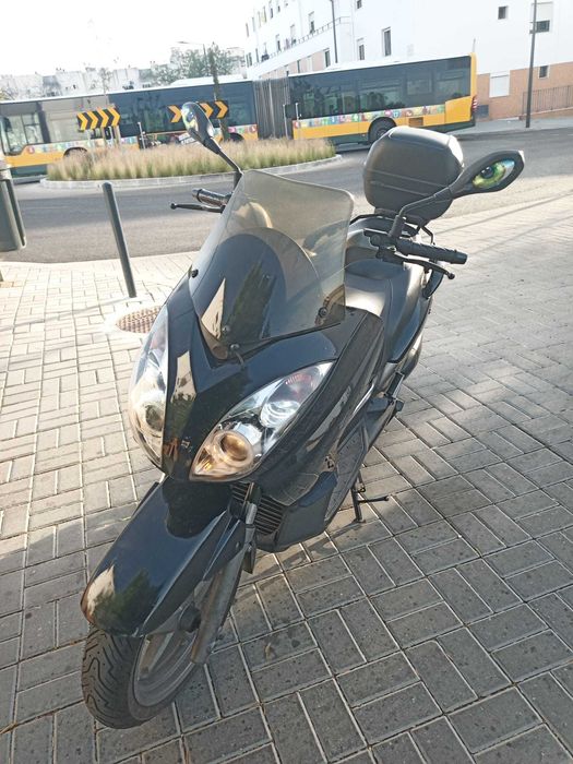 Vendo Scooter Lifan e-Space 125