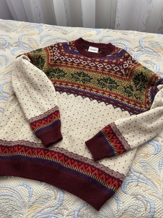 Осінній затишний светр 100% вовна