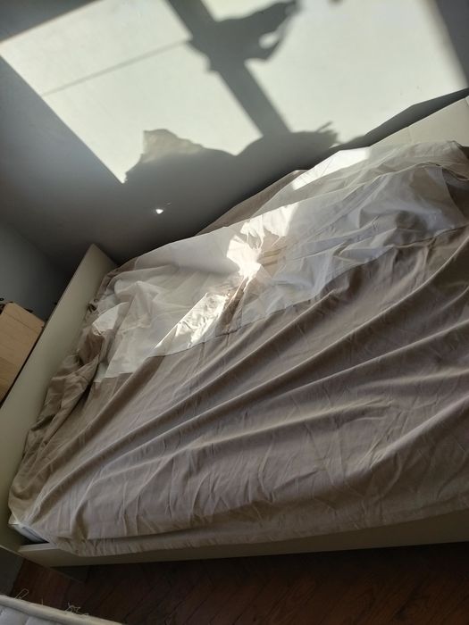 Cama com colchão