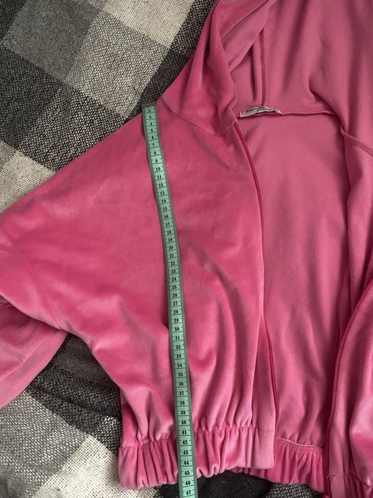 Велюровий спортивний костюм жіночий