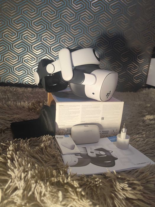 Meta Quest 3S 128GB + BOBOVR S3 PRO з батареєю, Майже нова