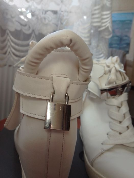 Ботинки демисезонные на синтепоне.