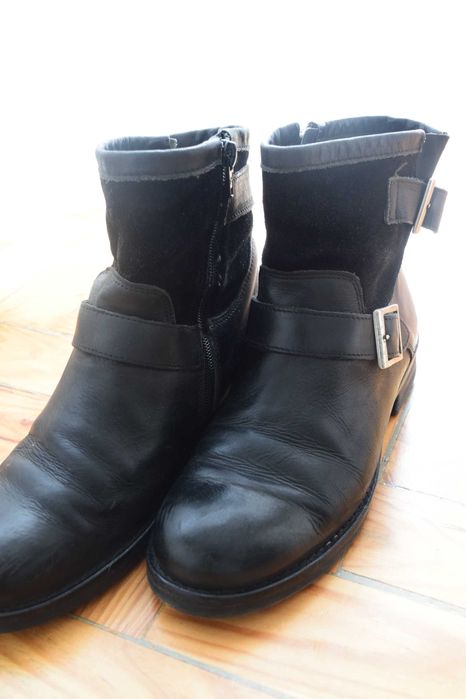 Botas de senhora de pele e camurça 38