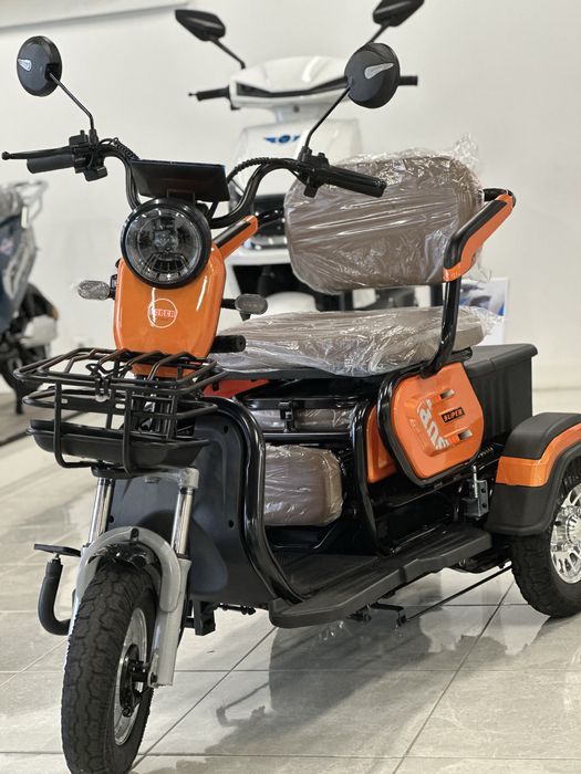 PREÇO ÚNICO! TRICICLO ELÉTRICO NOVO,SEM CARTA,bateria de litio! 999€