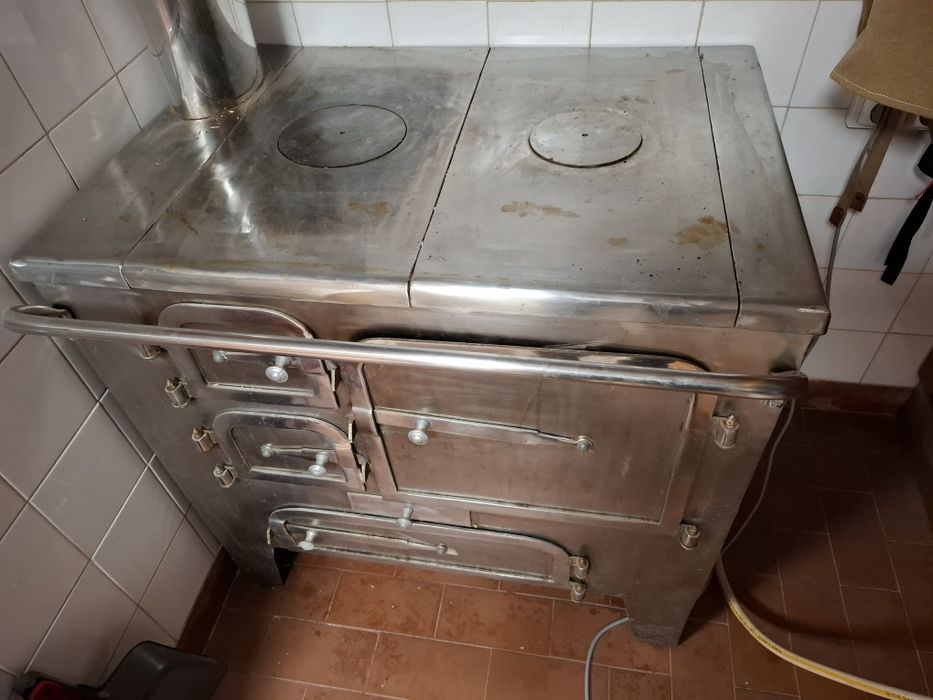 Fogão a lenha em aço inox