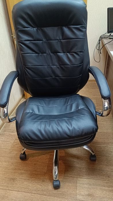 Ремонт мебели ,перетяжка мебели.Ремонт матрасов. Диван , кресло