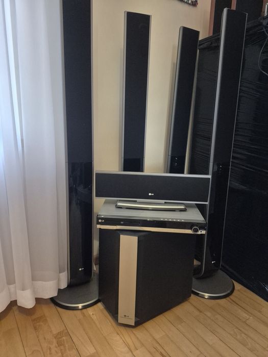 Kino Domowe LG, Model LH-T760IA