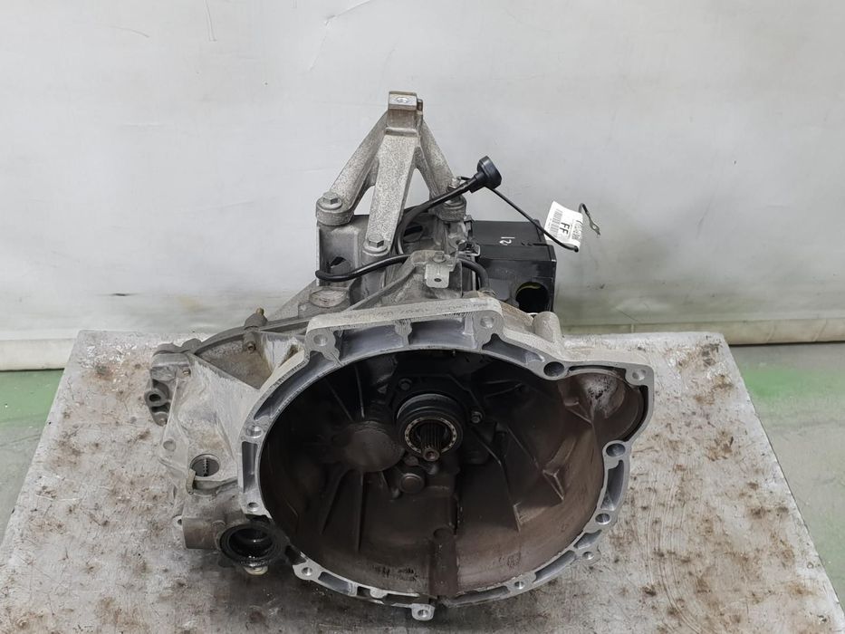 CAIXA DE VELOCIDADES FORD FOCUS BERLINA CAP REF. 3M5R7002ND
