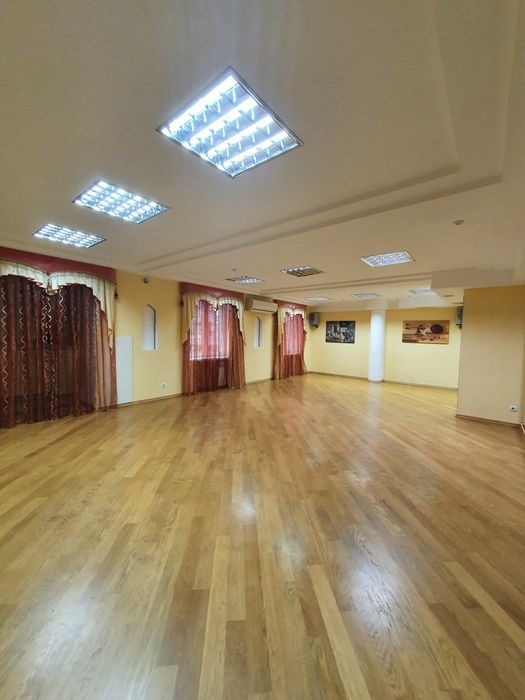 Продається приміщення Хортицький р-н вул.Героїв 93-ї бригади - More