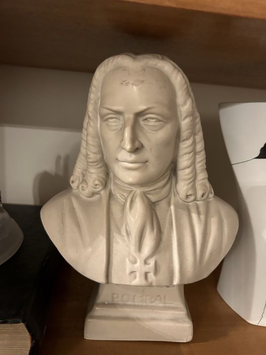 Busto antigo Marquez de Pombal