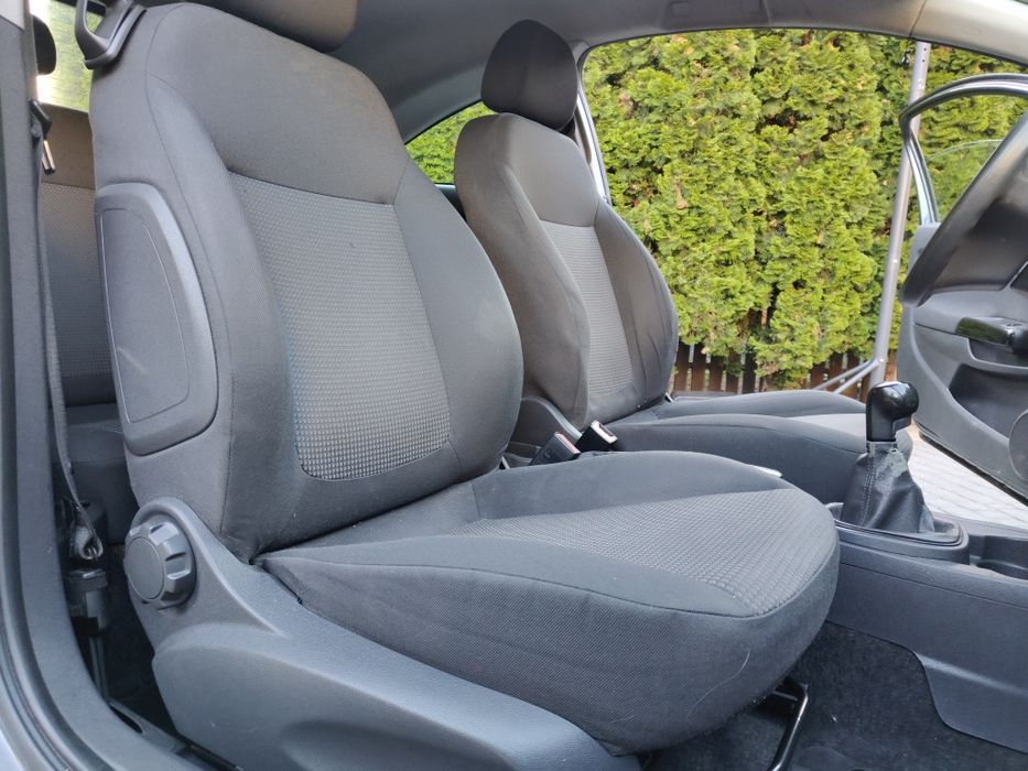 Corsa 1.2 Sport Sprawna Klima Radio Dotykowe  OPŁACONA