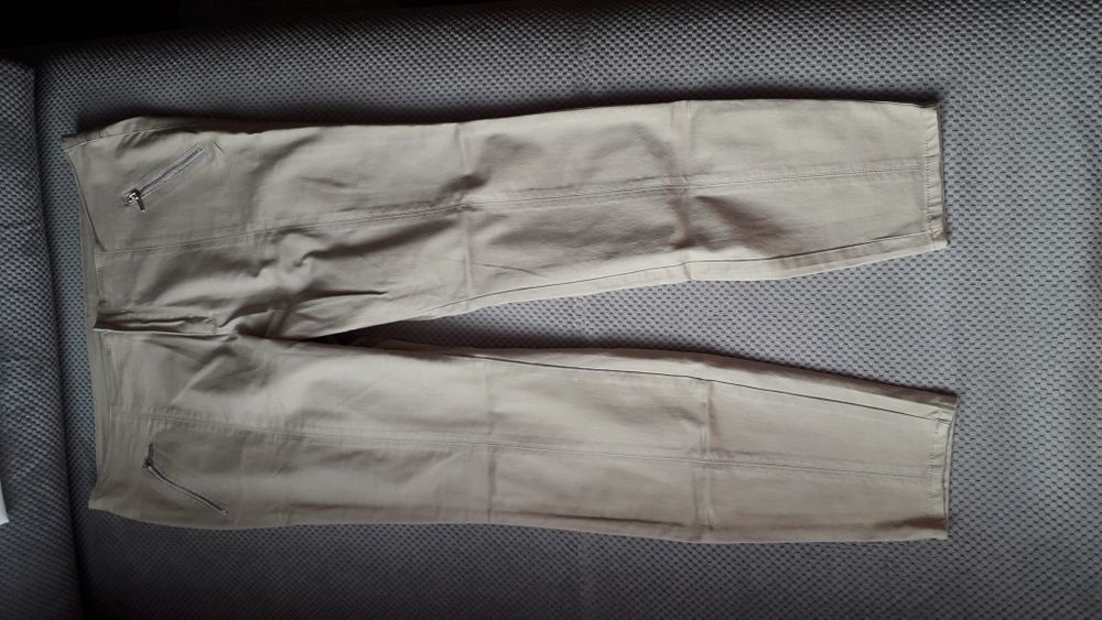 Nowe spodnie damskie z c&a - rozm 46