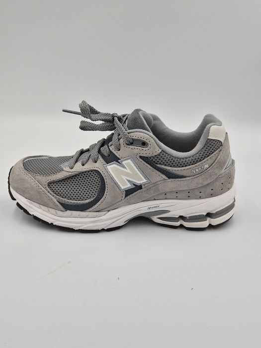 Sneakersy niskie Szare New Balance M2002 37