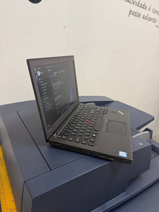 Lenovo ThinkPad X270