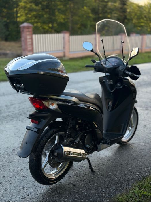 Honda sh 150i 2012