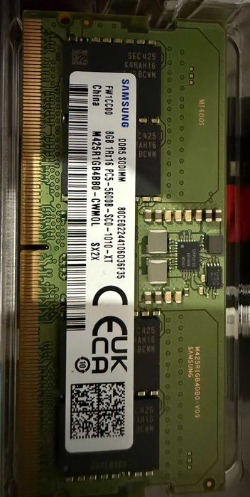 Pamięć RAM do laptopa DDR5 8GB 5600 MT/s  nieużywana
