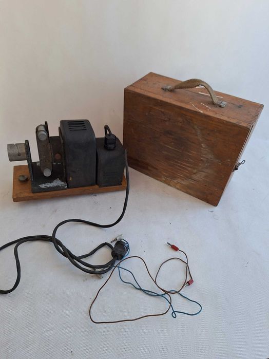 stary rzutnik projektor