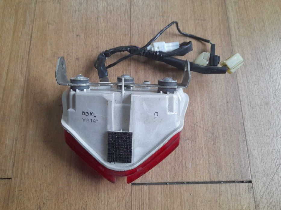 FAROL STOP OEM SUZUKI GSX-R 6 0 0 2 0 0 8