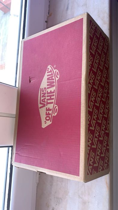 Vans Off the wall