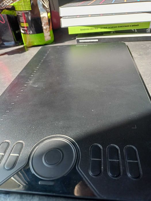 Tablet graficzny Huion HS610
