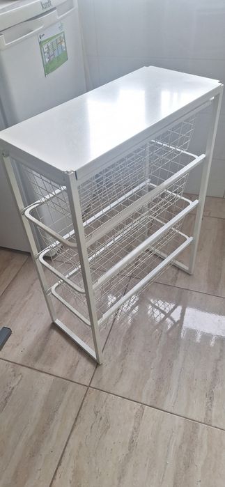 Estante de cestos ikea