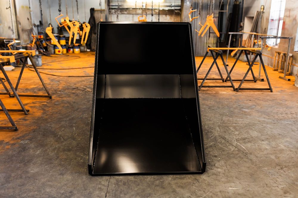 Kontener / Kontener samowyładowczy / Pojemnik metalowy / Koleba 1100L