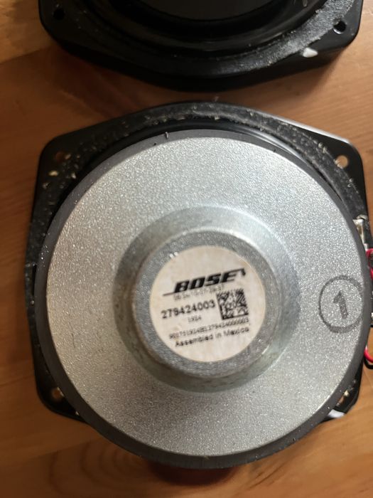 Bose glosniki niskotonowe  subwoofer Acoustimass Ps 18 III