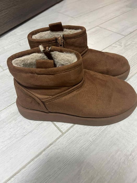 Угги дитячі zara