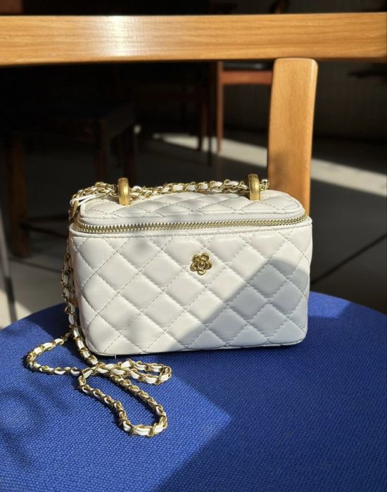 Біла сумка , через плече